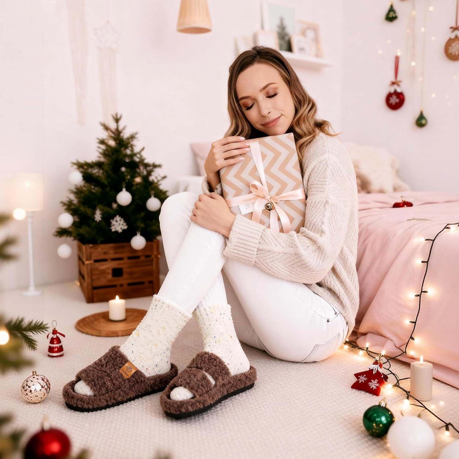 EverFoams Womens Fuzzy Open-toe Slippers Soft Comfy Memory Foam Indoor House Shoes(Elegant Mocha)