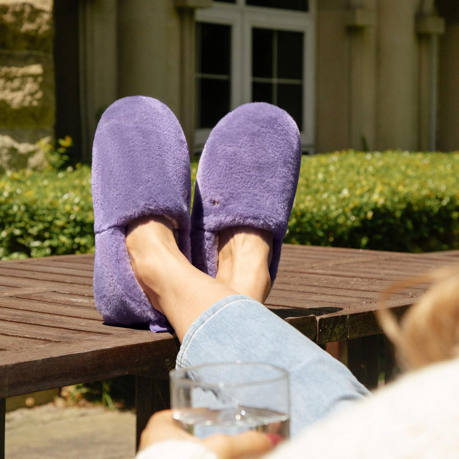 EverFoams Women’s Closed Back Slippers Fuzzy Faux Wool Soft Lightweight Non Slip House Shoes(Light Purple)