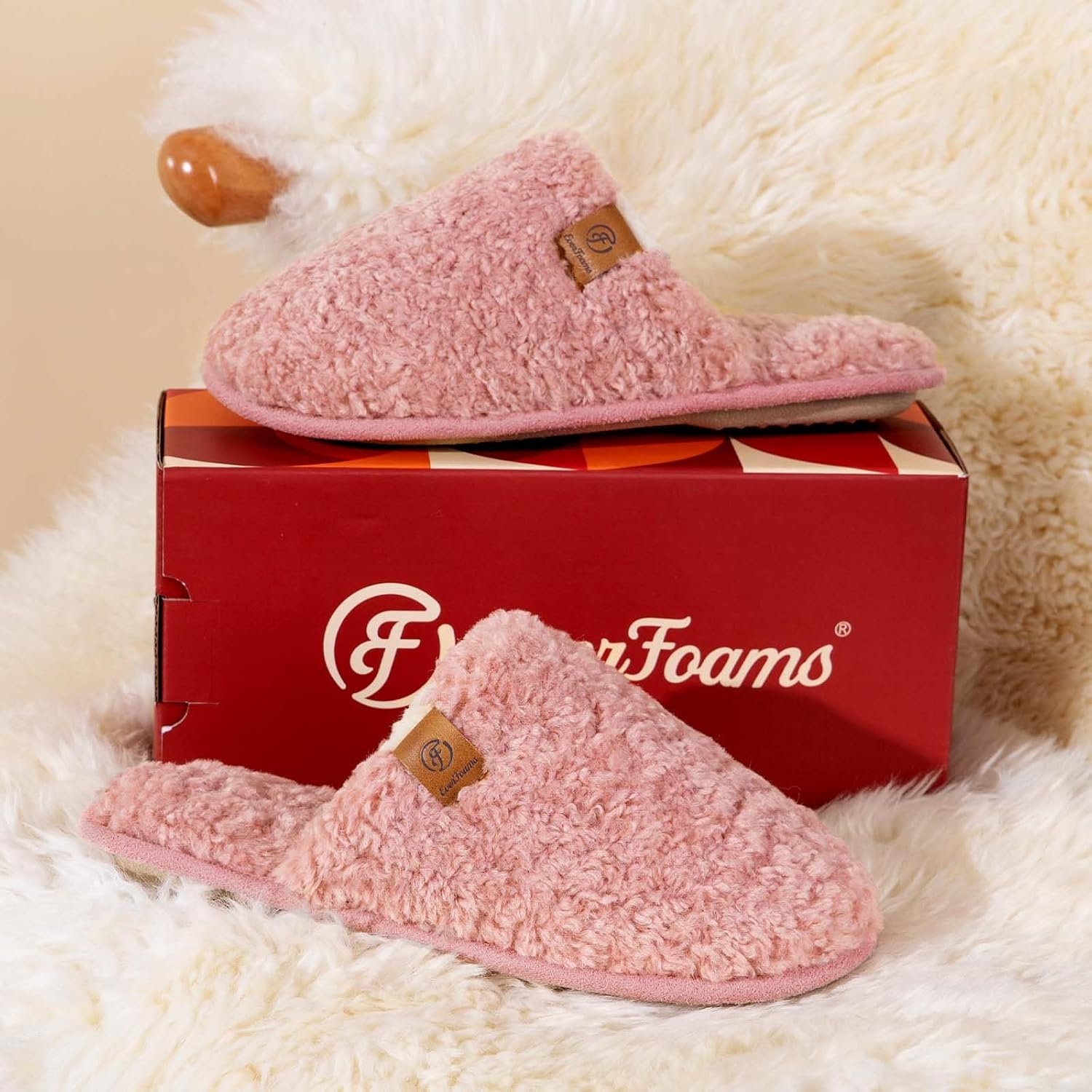 EverFoams Women’s Fuzzy Slippers Warm Cozy Memory Foam Indoor House Shoes(Pink)
