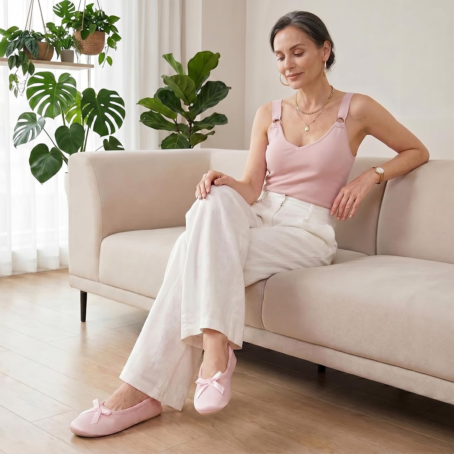 EverFoams Women’s Satin Memory Foam Ballerina Slippers Comfortable House Indoor Shoes with Non-slip Rubber Sole(Pink)
